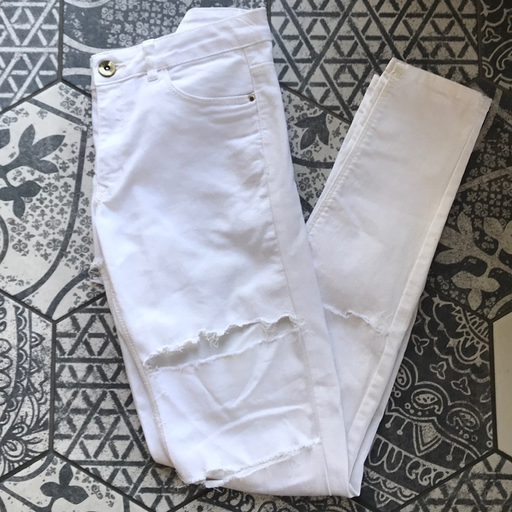 H&M | Ripped Pants | White | 8 - Picture 7 of 7